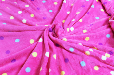 化纤毯-14新款时尚淑女媛圆点法兰绒毯 毛毯 毯子-化纤毯尽在阿里巴巴-苍南爱萌.